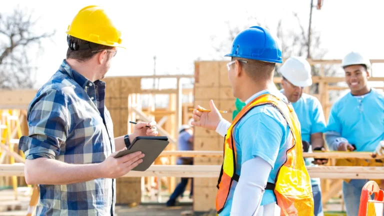 Najczęstsze błędy popełniane podczas budowy domu – jak ich uniknąć?